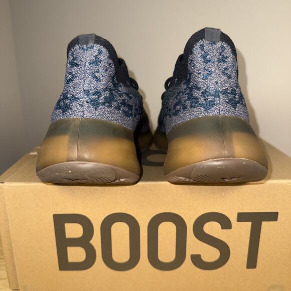 Yeezy 380 Covellite Size 9.5 NEW Adidas Sneakers NEW IN BOX main image 6